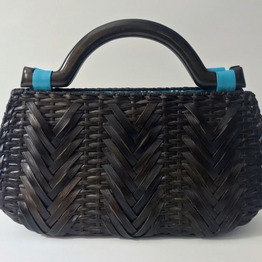 Vintage Oscar De La Renta wicker handbag